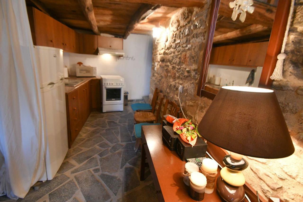 Stone House Apartamento Malona Village Exterior foto